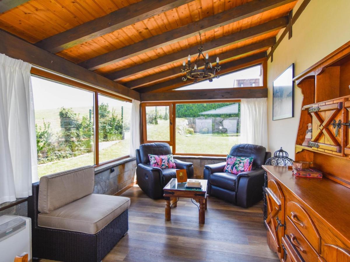 Encantadora Casa Con Espectaculares Vistas Ajo Exterior foto